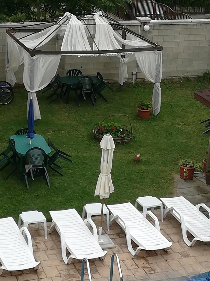 Guest House Aristokrat Obzor Esterno foto